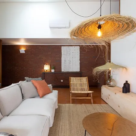 4 Bedroom Luxury - Riverside & Beachside Esposende