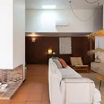 4 Bedroom Luxury - Riverside & Beachside Esposende