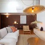 4 Bedroom Luxury - Riverside & Beachside Esposende