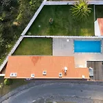 Villa 4 Bedroom Luxury - Riverside & Beachside