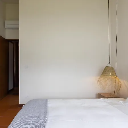 4 Bedroom Luxury - Riverside & Beachside * 埃斯波森迪